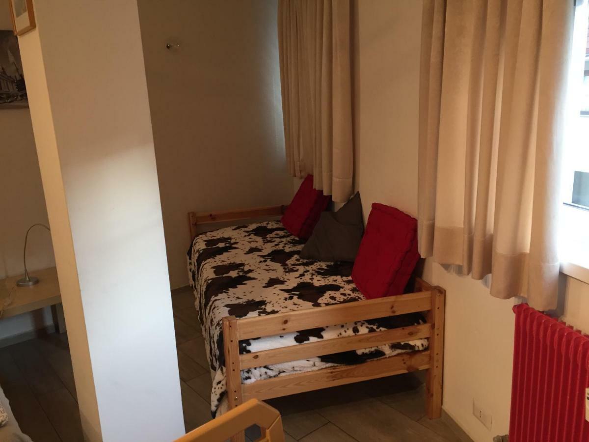 Casa Laurino In Centro A Bolzano Appartement Buitenkant foto
